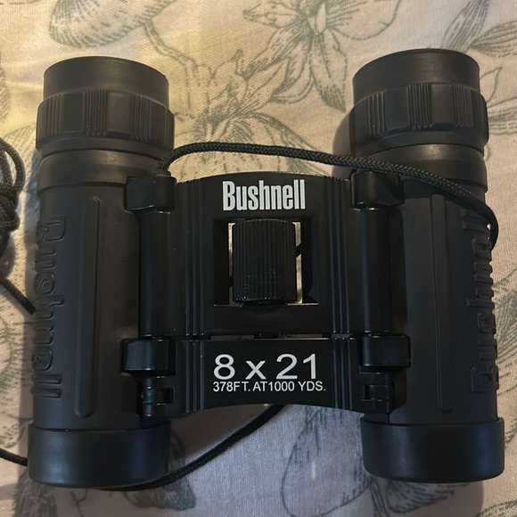 BUSHNELL Poweview 8x21 Compact Binoculars - Picture 3 of 3